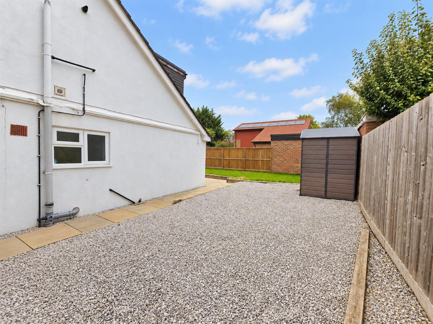 Leys Road, Loughton, Milton Keynes